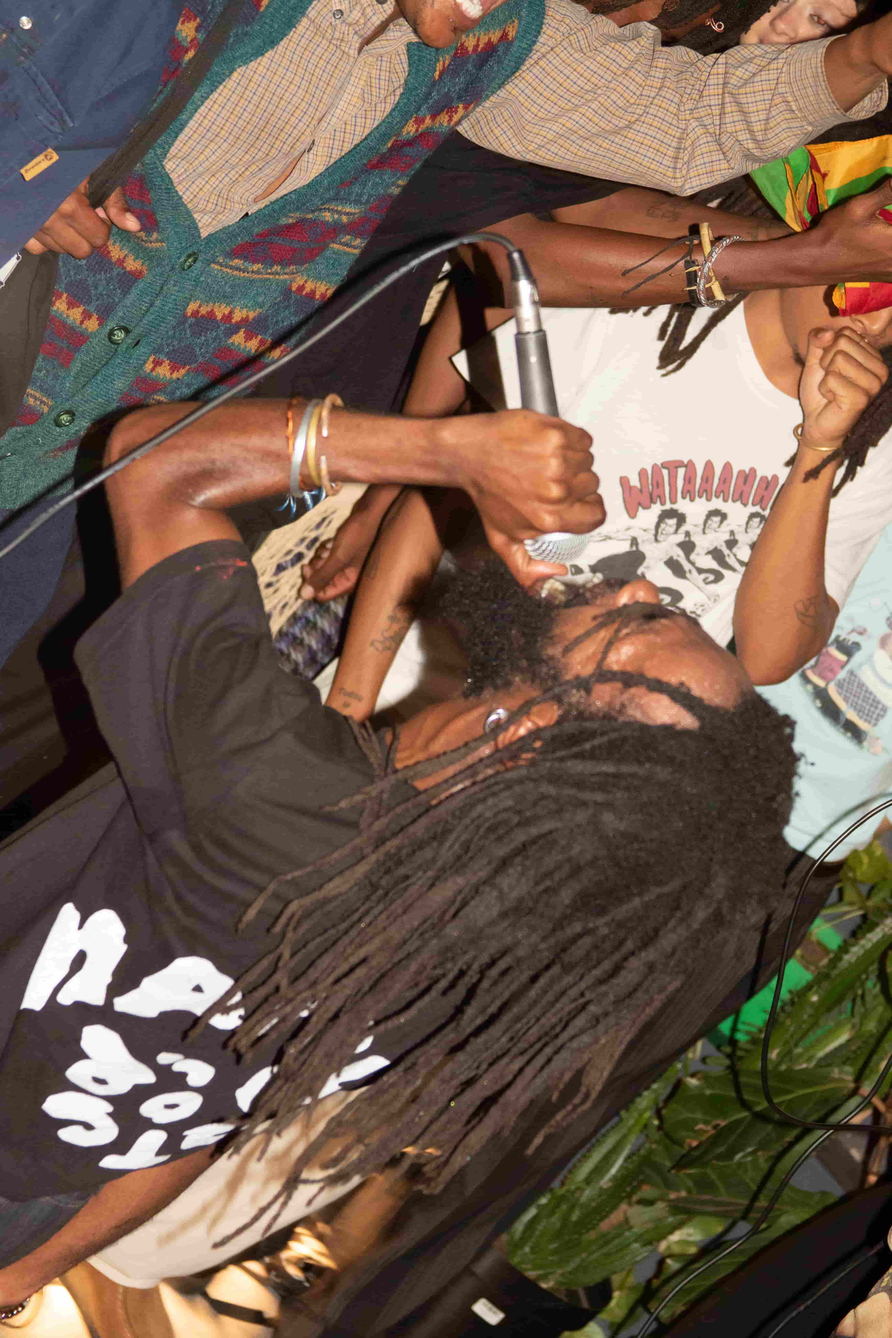 Sanele Blaai performing horizontally in crowd